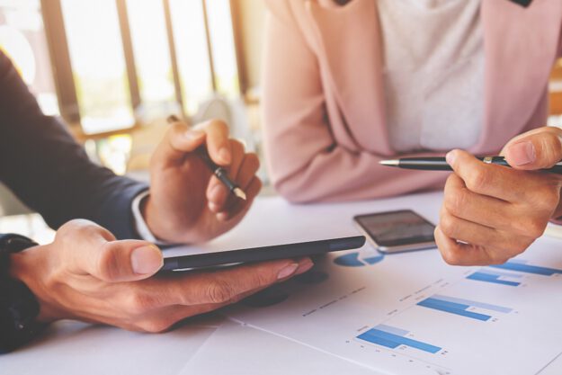 consultoría de turismo de salud - tablet