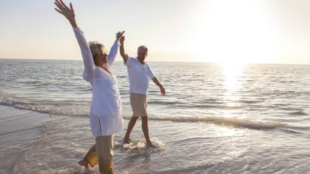 turismo de salud en España - señores mayores