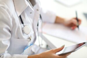 turismo de salud en España - médico